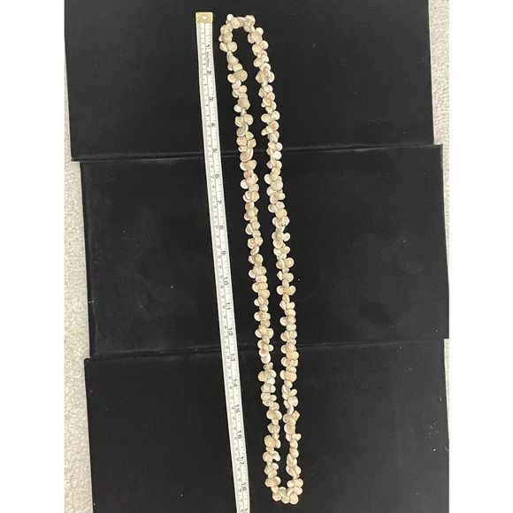 Hawaiian Puka shell necklace 40” - Picture 6 of 6